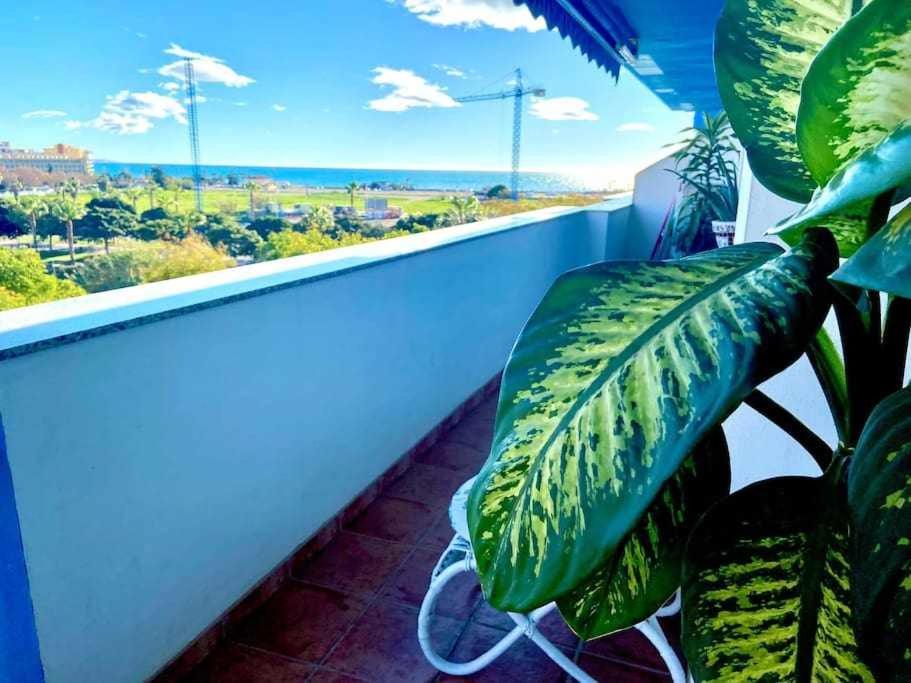Apartamento Rocio By Solymar Holiday Torre Del Mar Kültér fotó