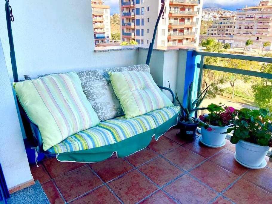 Apartamento Rocio By Solymar Holiday Torre Del Mar Kültér fotó