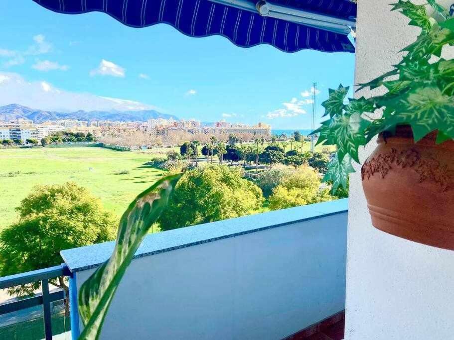 Apartamento Rocio By Solymar Holiday Torre Del Mar Kültér fotó
